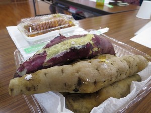 ふかしたサツマイモとカボチャの煮つけ