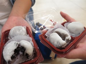 ブルーベリー大福とフェイジョア大福