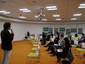 04_インフィールドデザイン_<br />
佐々木氏から挨拶
