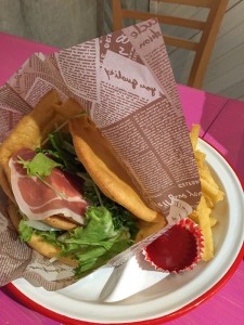 （6）グルテンフリー米粉バーガー