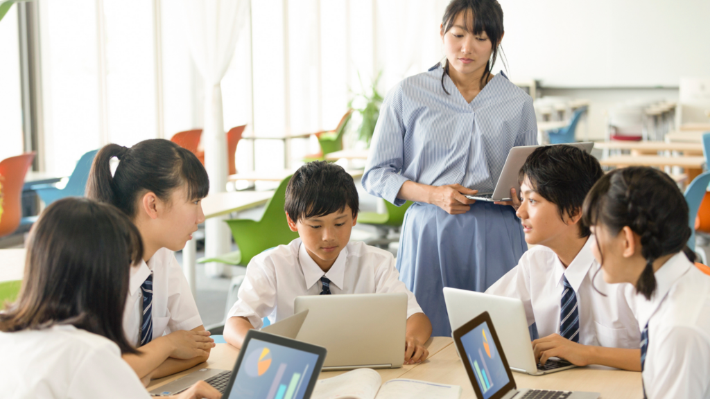 女子大生と男子高校生が一緒に考えるプロジェクト