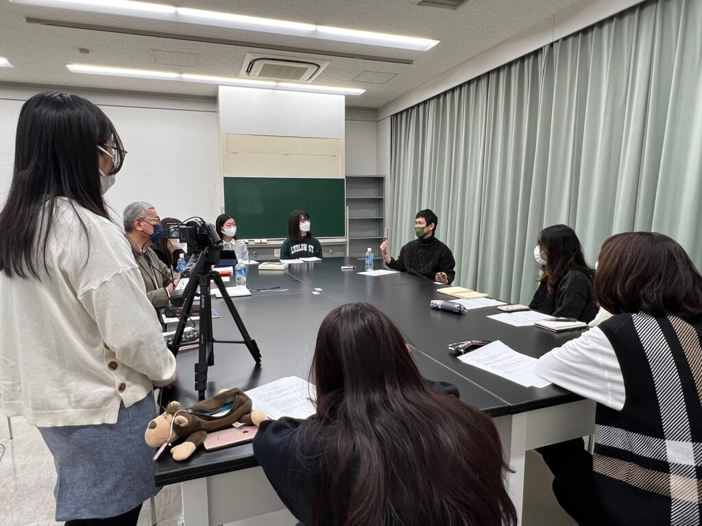 近現代美術の保存に向けたアーティストインタビュー・アーカイブ構築プロジェクト